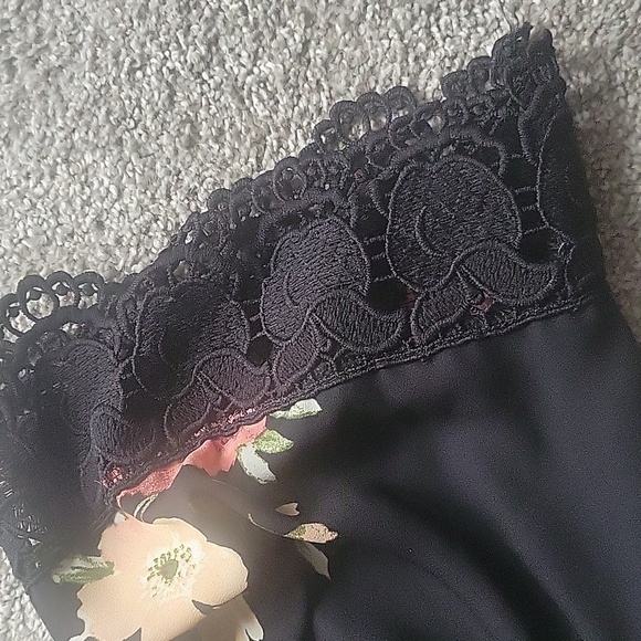 Haute Project Womens Floral Blouse Size XL - Picture 3 of 4